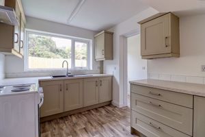 Kitchen- click for photo gallery